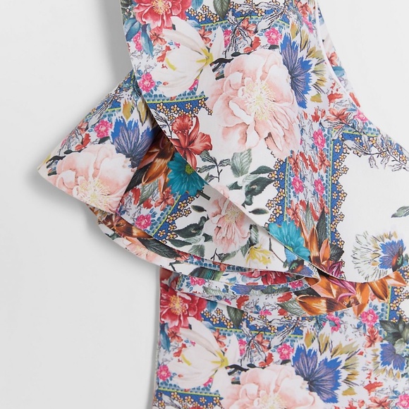 Anthro Boamar Oda Ruffled One-Piece Swimsuit - Picture 3 of 7